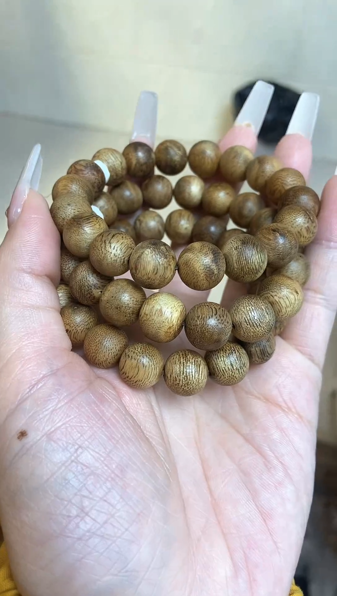 【闪购商品】沉香手串莺歌绿圆珠单圈虫漏1.3多样性发其一