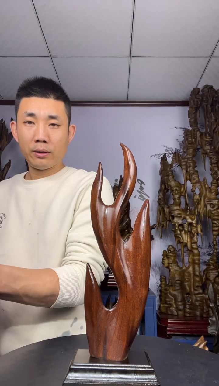 金丝楠木雕款不**多金丝楠木工艺品摆件