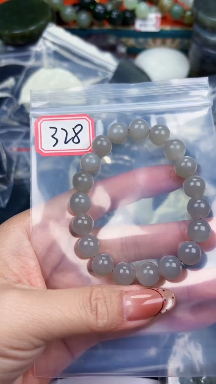 颈饰未镶嵌和田玉和田玉