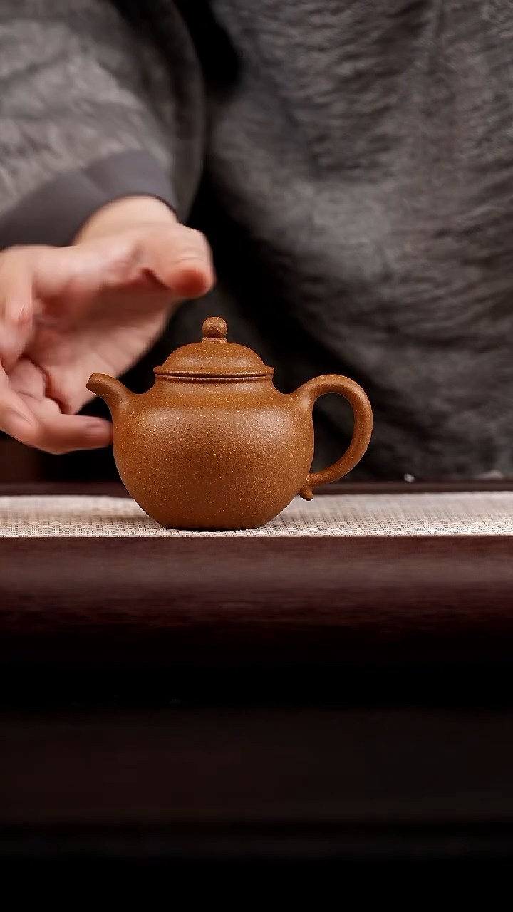 茶壶紫砂范家壶庄  玉成段 莲子