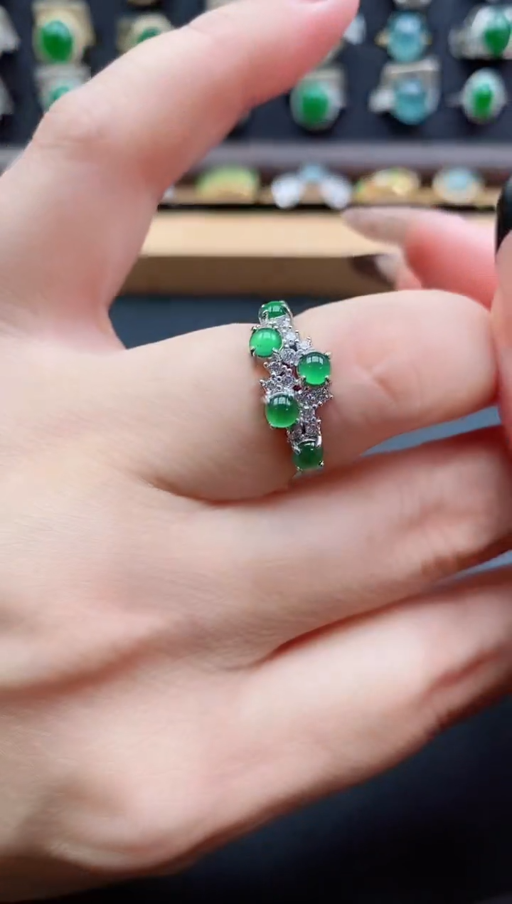 银S925镶嵌戒指翡翠1