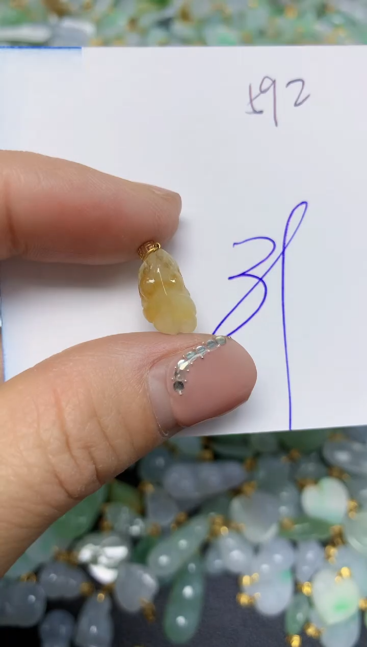 【闪购商品】翡翠挂件18K金镶嵌 天然翡翠A货