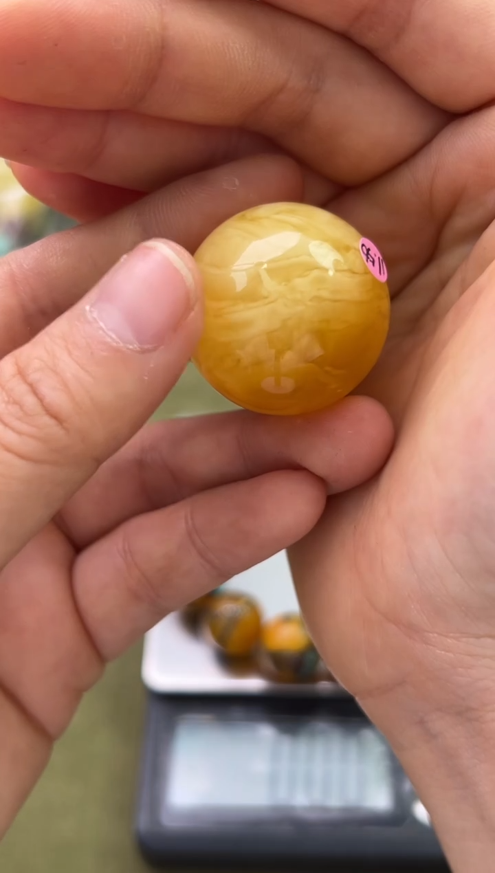 裸石琥珀未镶嵌琥珀蜜蜡吊坠