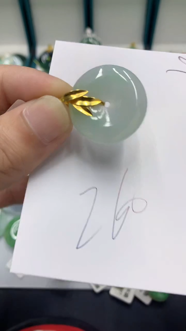 【闪购商品】翡翠颈饰18K金镶嵌翡翠