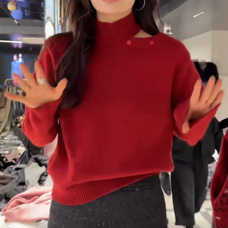 【斜领贝壳扣】设计感露肩半高领软糯针织衫氛围感上衣LK2508962