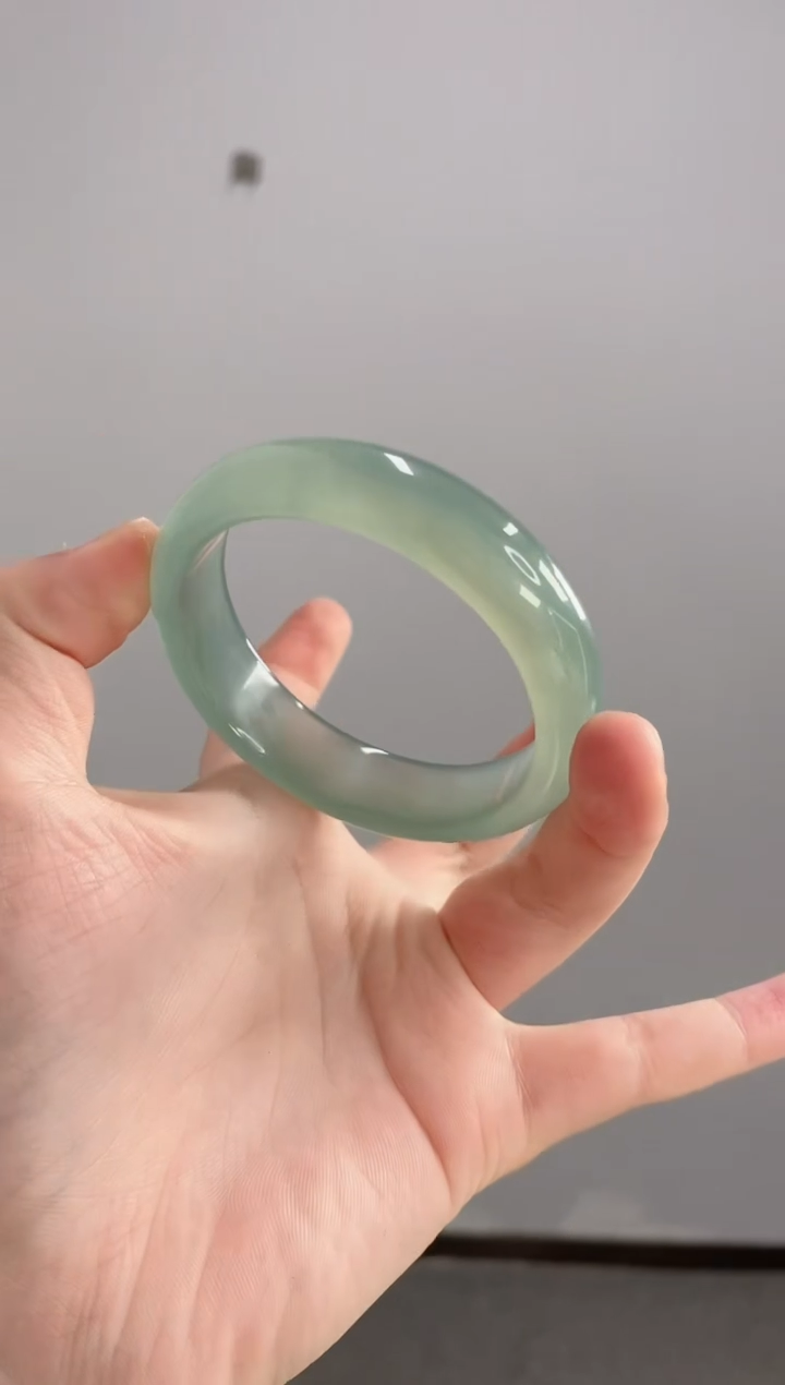 【闪购商品】玛瑙/玉髓手镯未镶嵌55圈