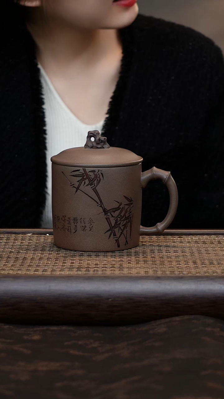 【闪购商品】紫砂茶杯蟹壳青太湖石老板杯