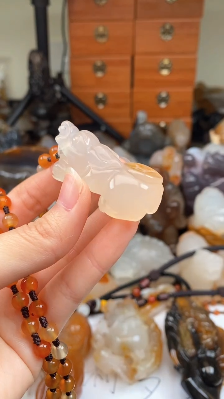 【闪购商品】玛瑙/玉髓颈饰未镶嵌AA