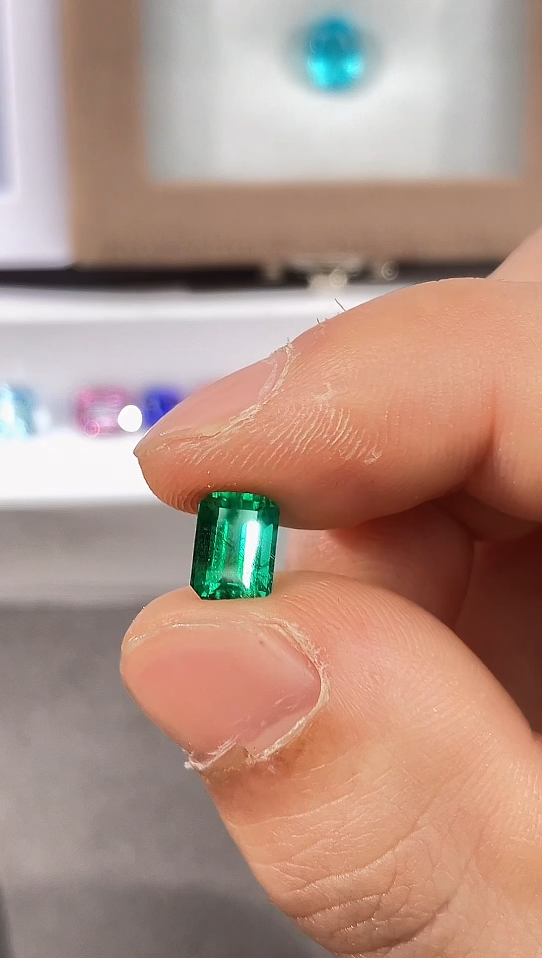 裸石祖母绿1.41克拉 祖母绿