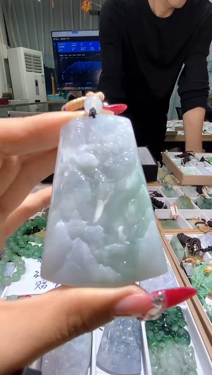 【闪购商品】翡翠颈饰未镶嵌天然缅甸翡翠A货未镶嵌