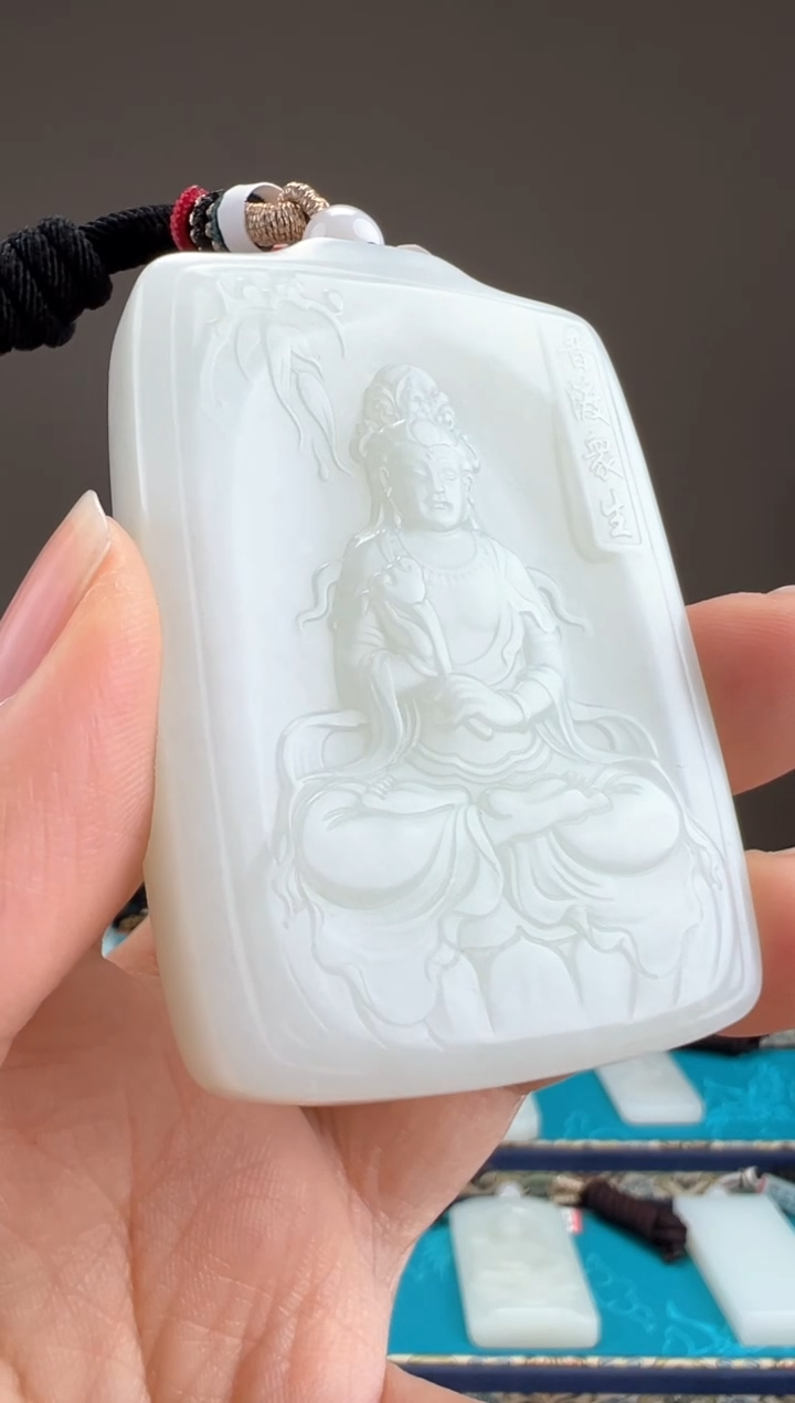 【闪购商品】和田玉颈饰未镶嵌1