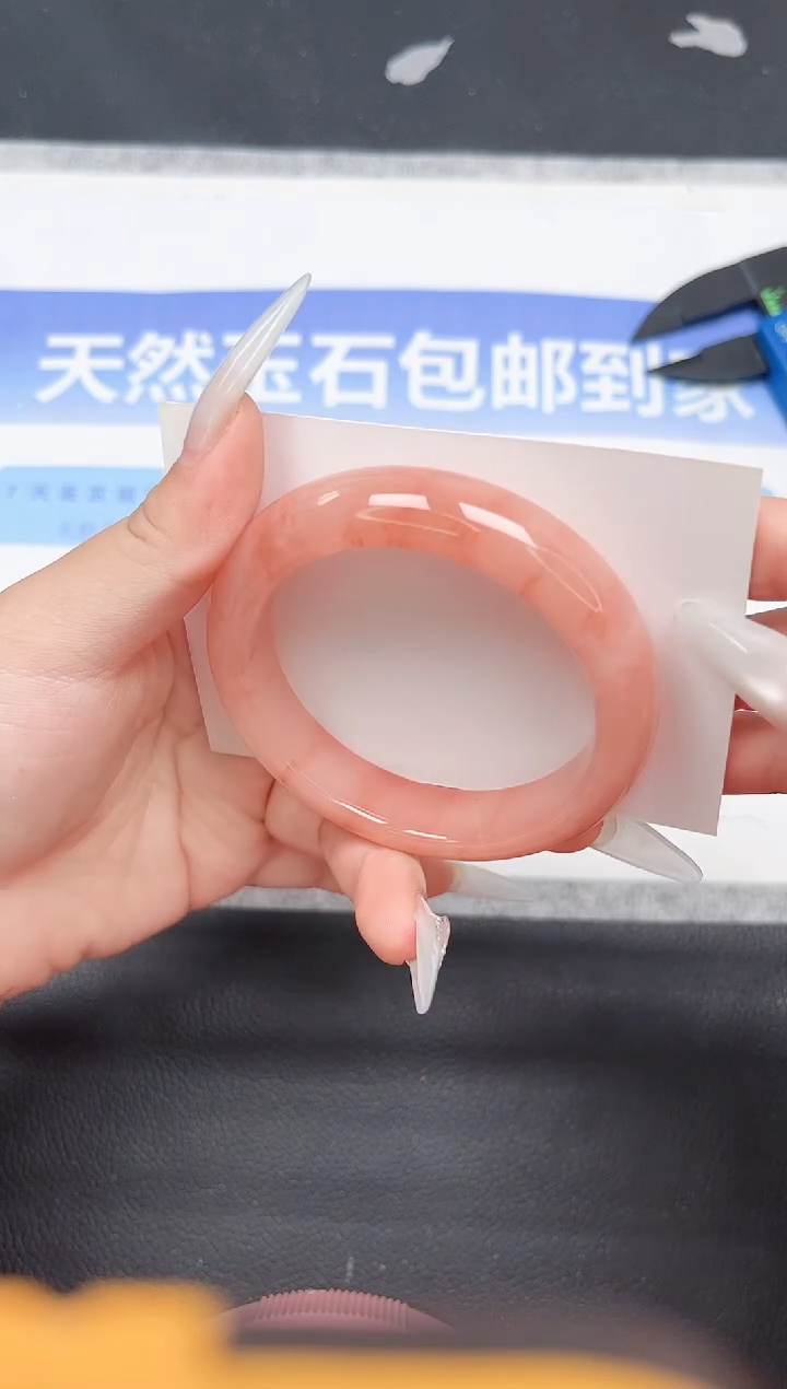 未镶嵌手镯石英质玉74-54