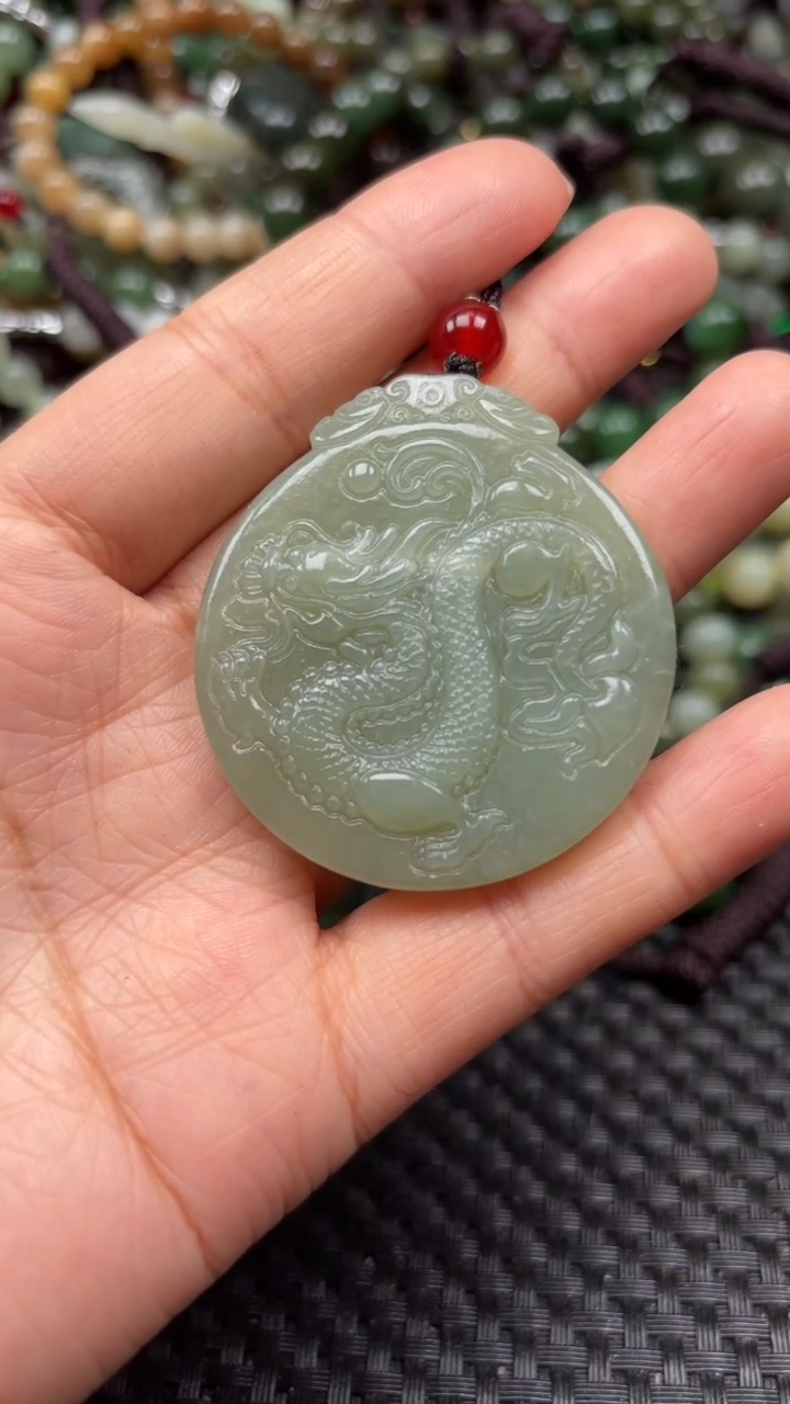 【闪购商品】和田玉颈饰未镶嵌.