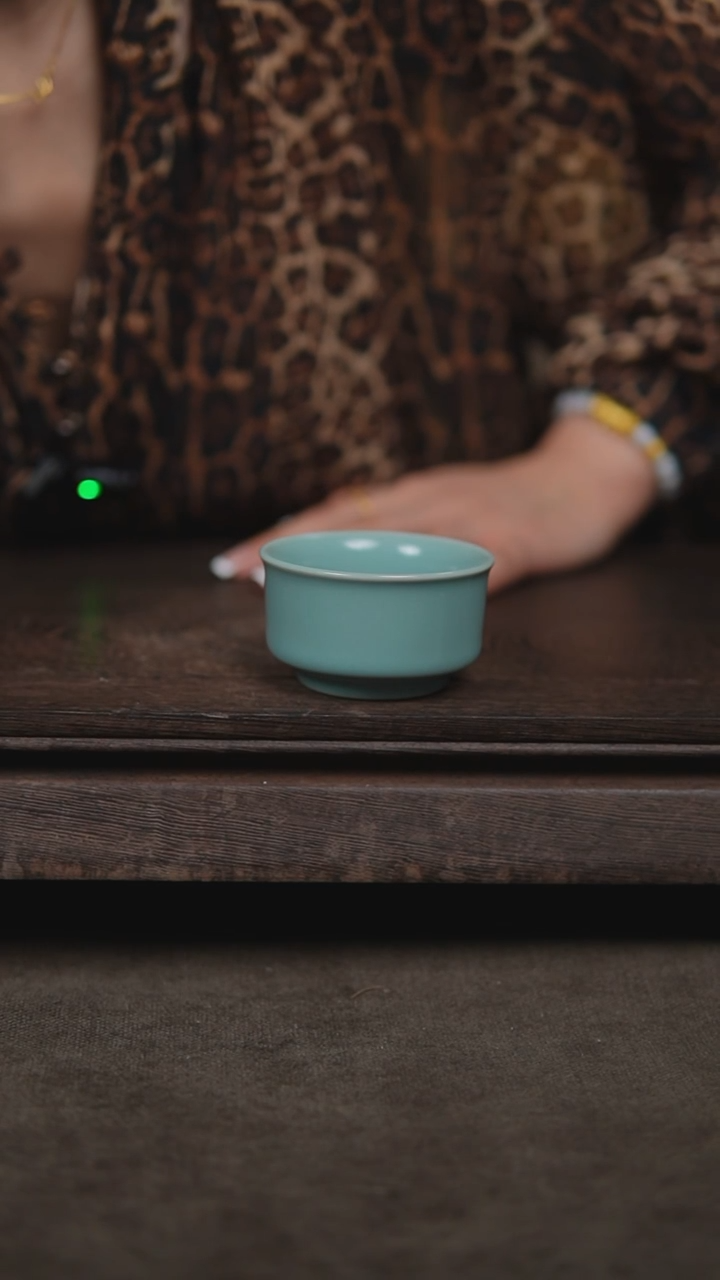 杯仿古天青小唇口杯一级