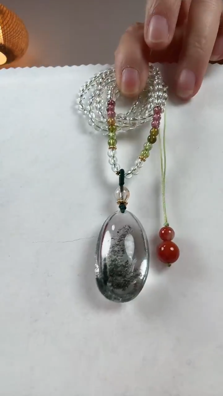 颈饰未镶嵌水晶坠