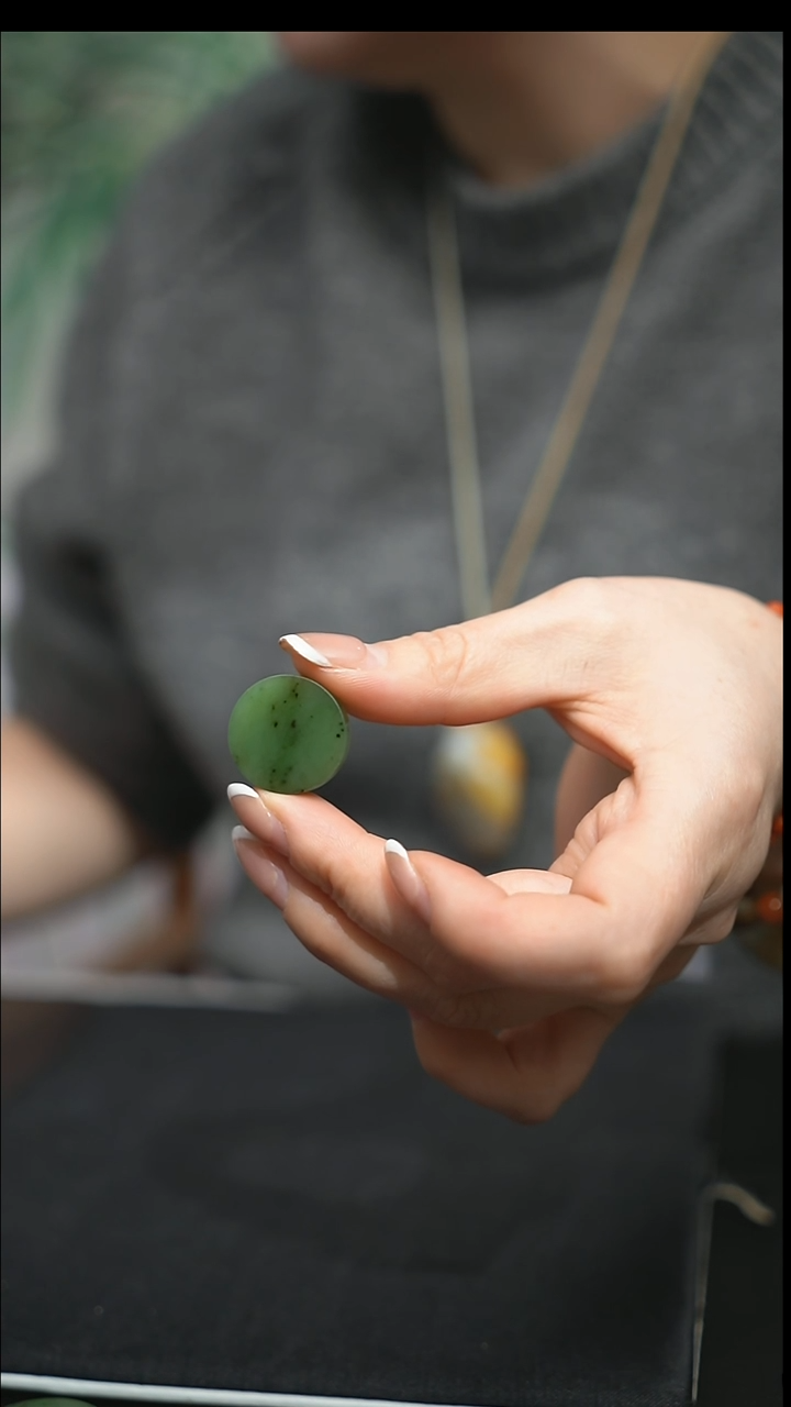 颈饰未镶嵌和田玉s***y颈饰 未镶嵌 和田玉 s*y