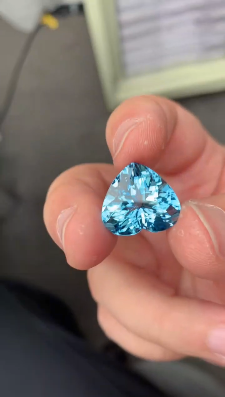 【闪购商品】海蓝宝石裸石未镶嵌14.9ct 海蓝宝石