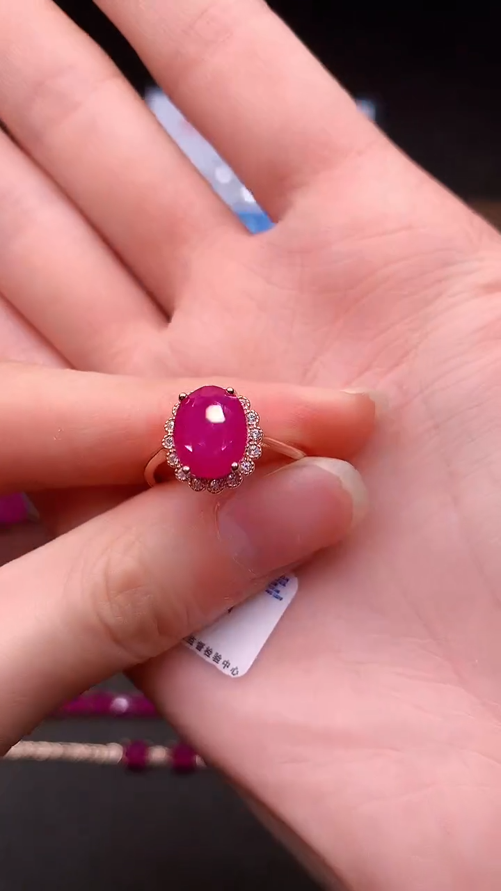 【闪购商品】红宝石戒指银S925镶嵌........