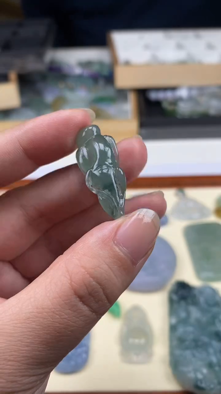 【闪购商品】翡翠挂件未镶嵌挂件