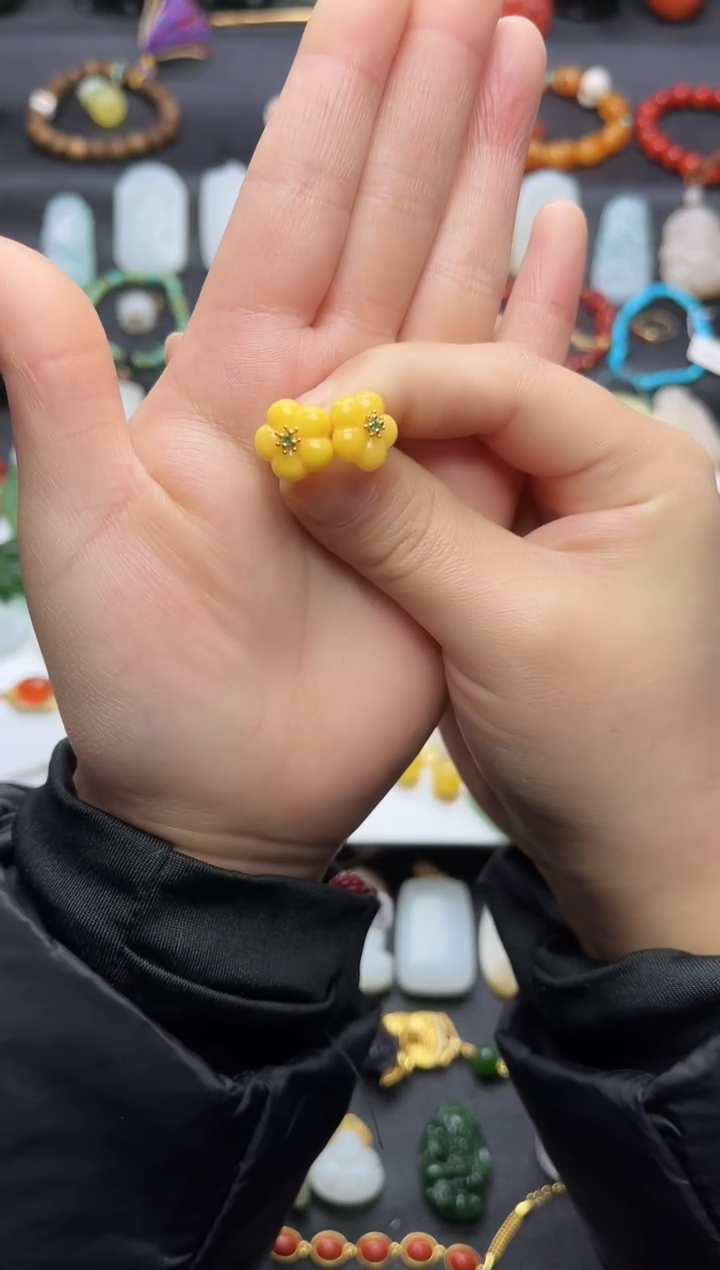 蜜蜡银S925镶嵌耳饰花花耳钉06