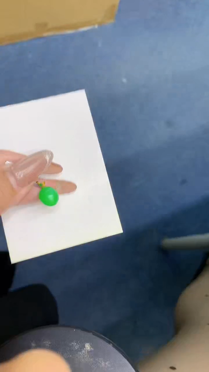 颈饰18K金镶嵌翡翠1