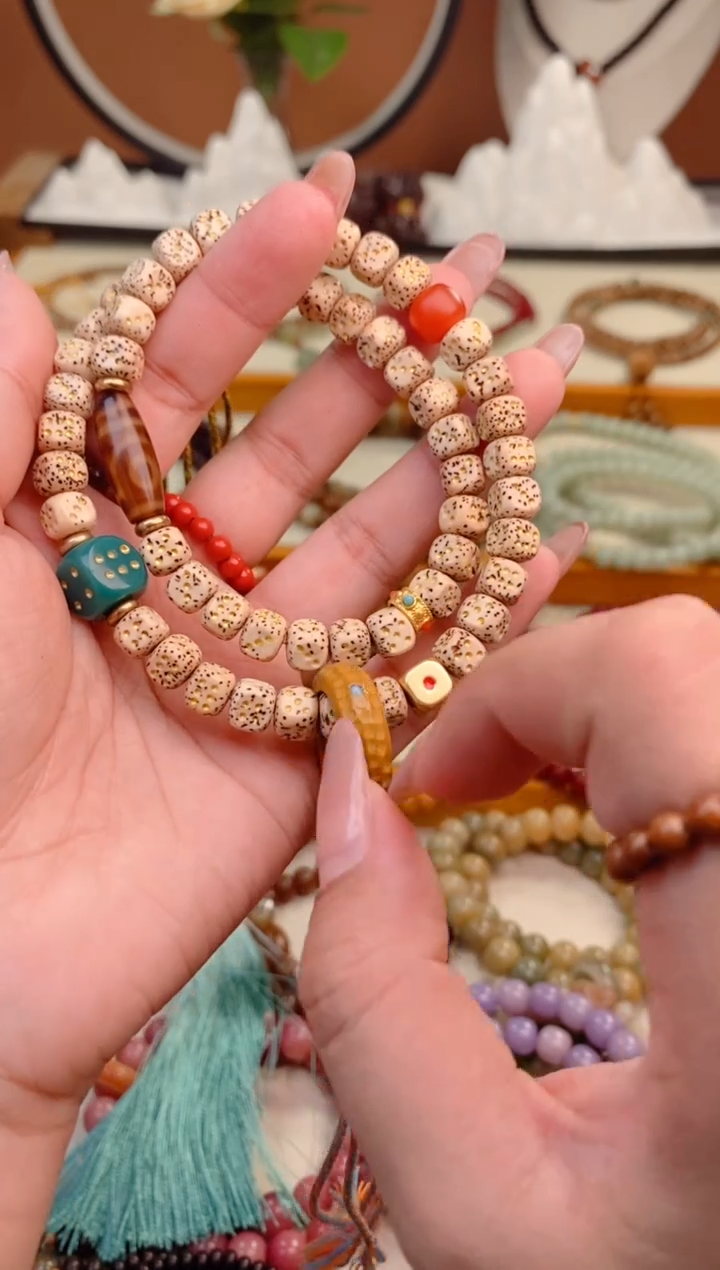 【闪购商品】星月菩提手串星月六方二眼手持