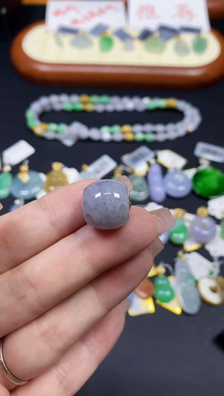 吊坠(不含链)18K金镶嵌翡翠路路通18K金扣镶嵌@@CMT991-2