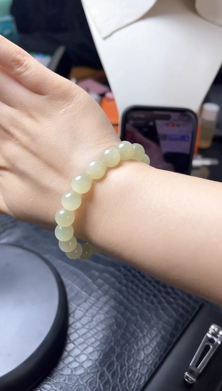 【闪购商品】和田玉手串未镶嵌10mm左右蜂蜜水