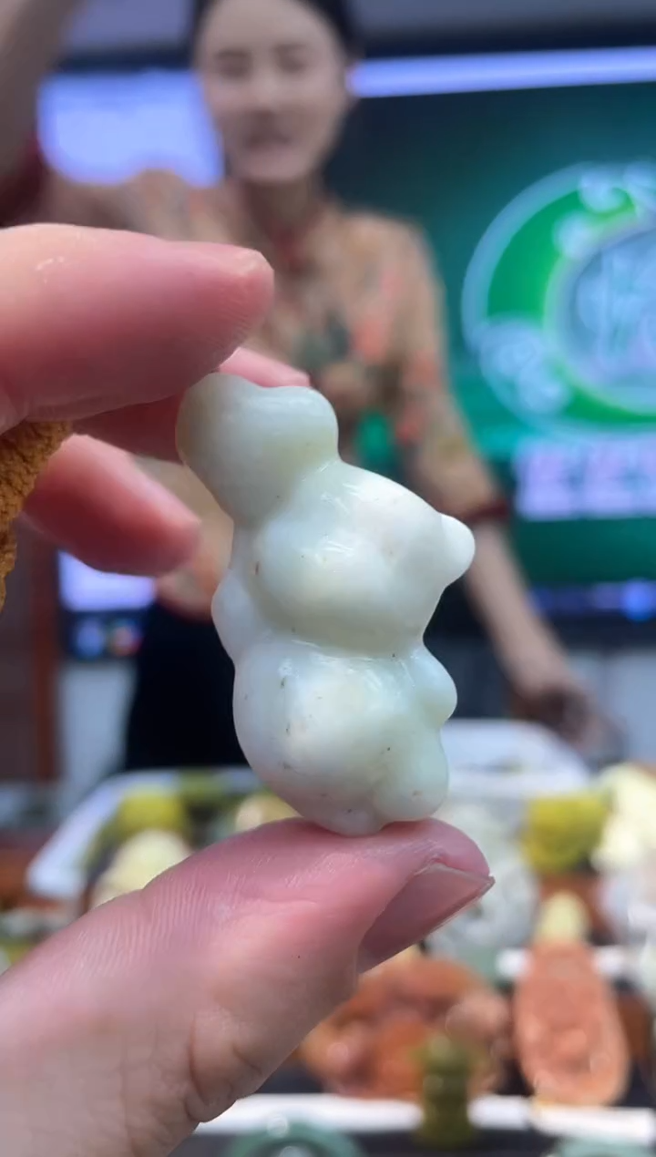 【闪购商品】岫玉吊坠未镶嵌·