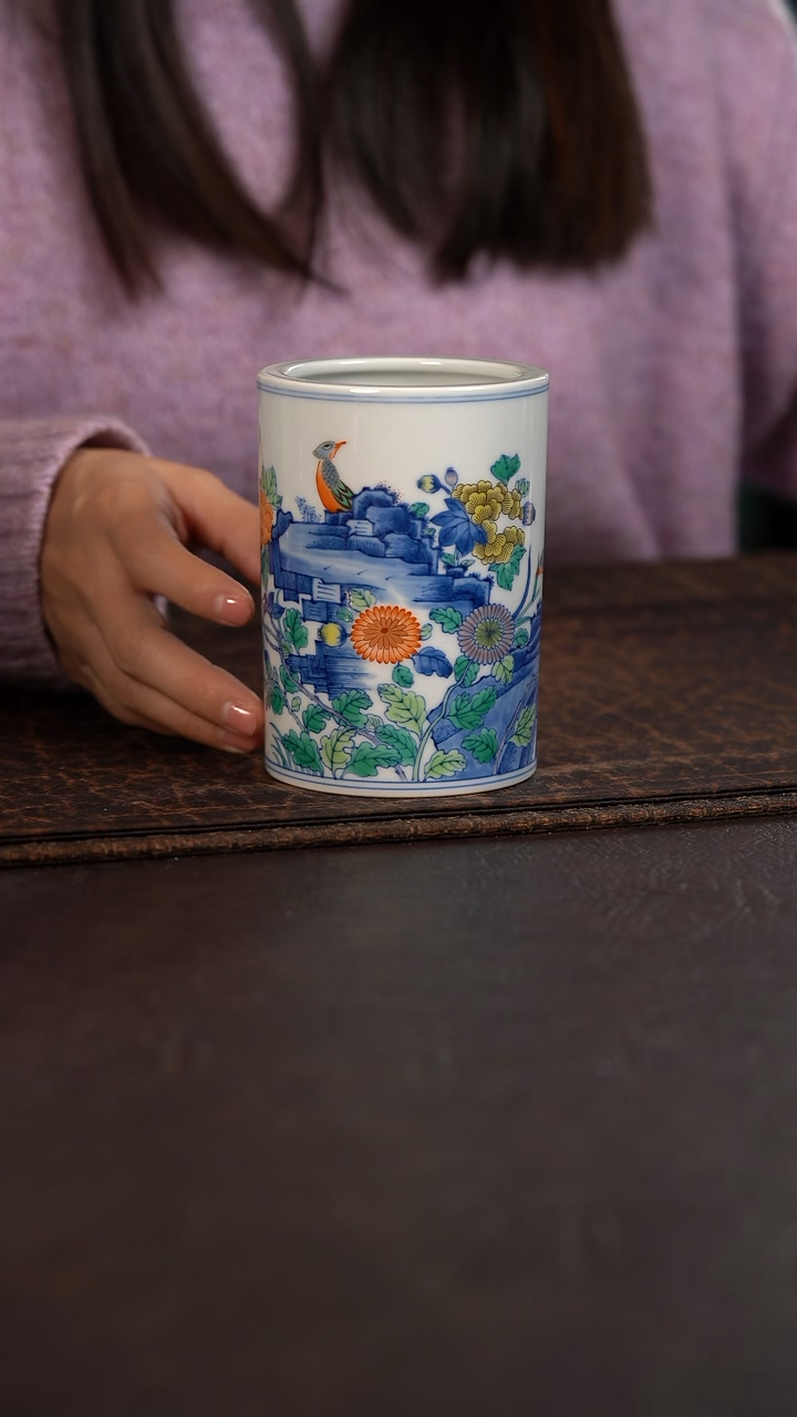 【闪购商品】杯云霞珍藏五彩春意笔筒