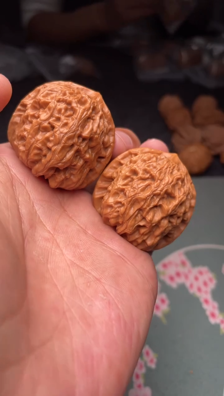 把件文玩核桃a177   龙脉 39尺