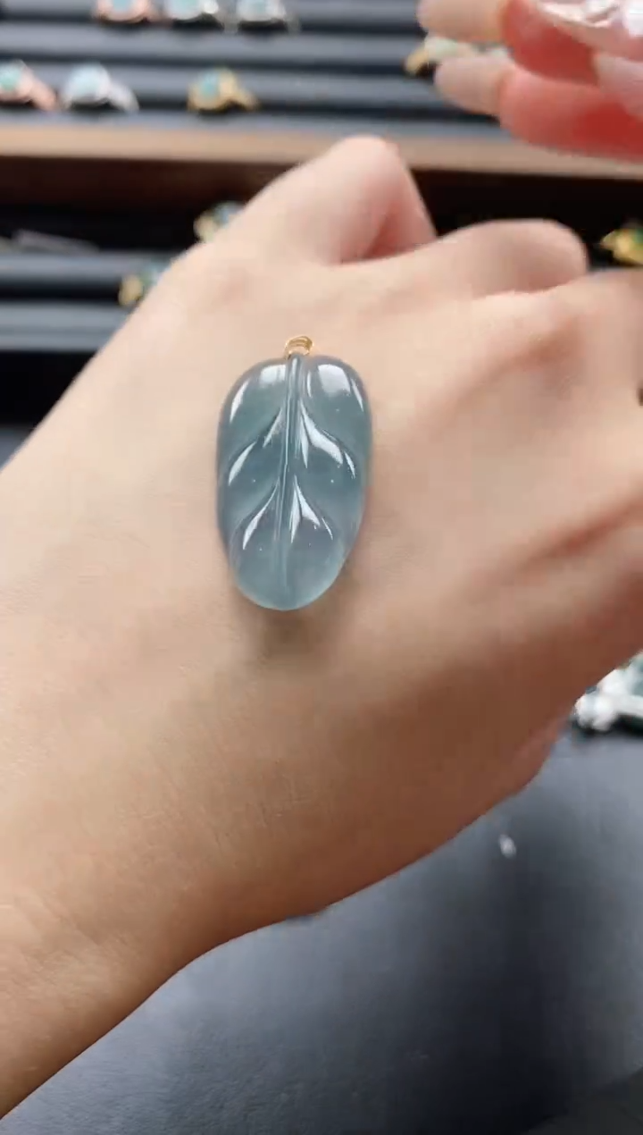 【闪购商品】翡翠戒指18K金镶嵌51151