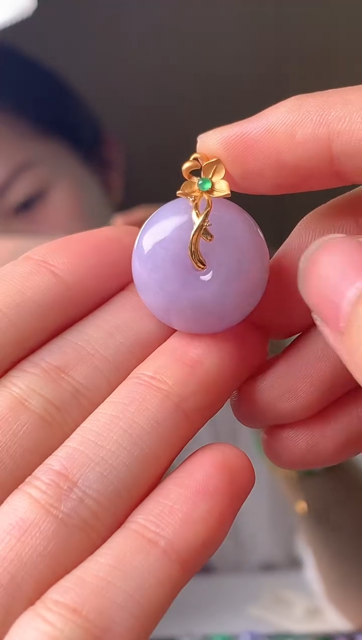 翡翠18K金镶嵌吊坠(赠链)吊坠