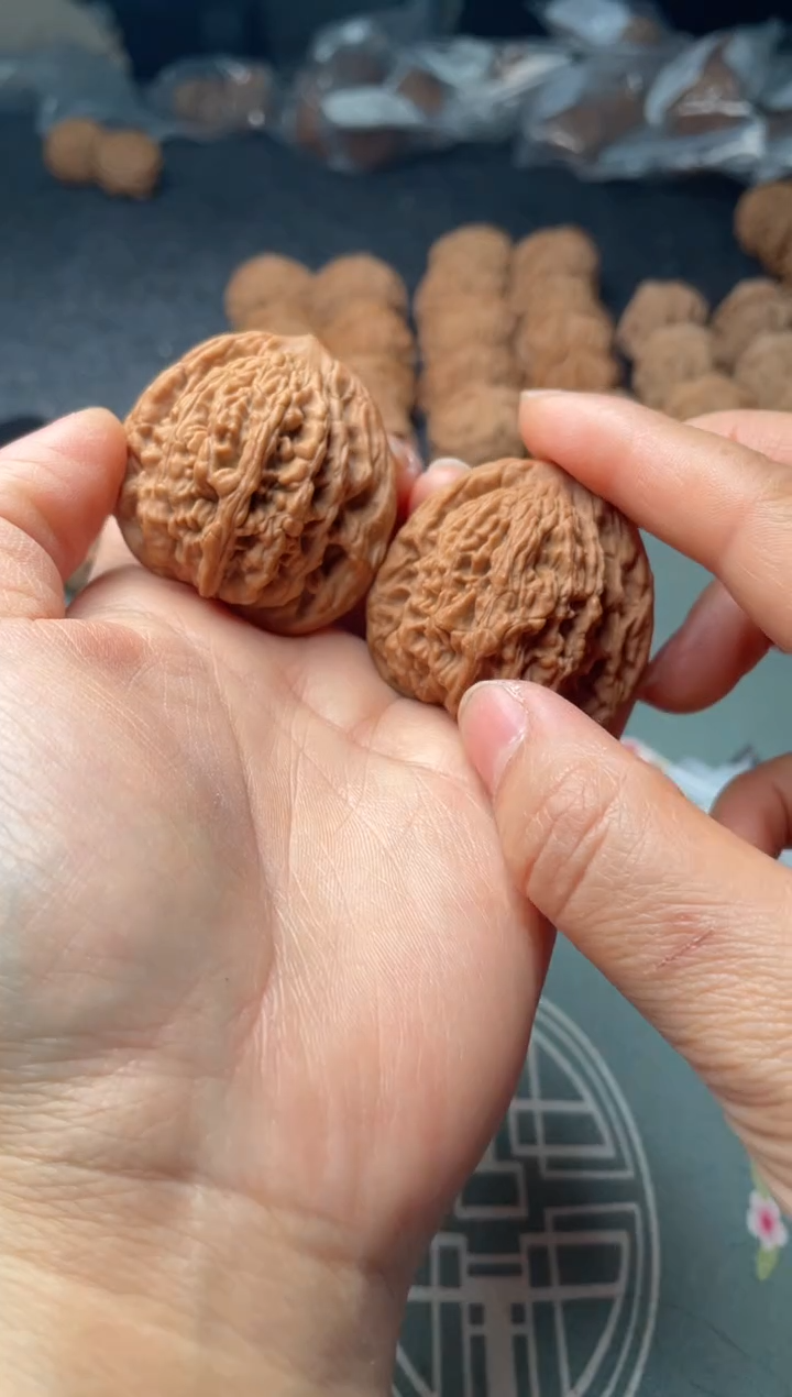 把件文玩核桃w102  麦虎 42尺