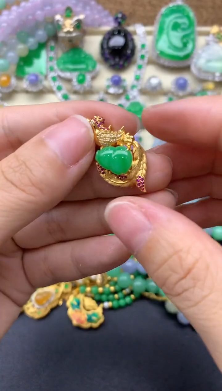 【闪购商品】翡翠颈饰18K金镶嵌515-中国好珍宝