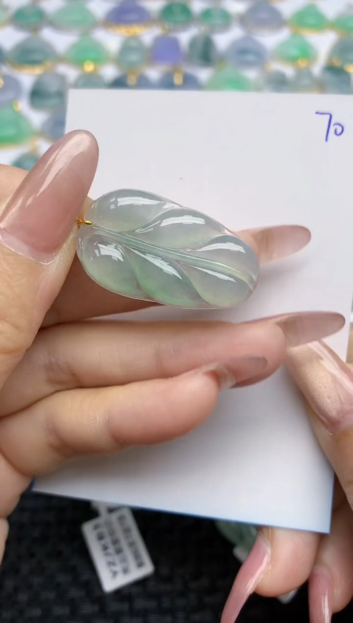 【闪购商品】翡翠颈饰18K金镶嵌天然A货翡翠 70