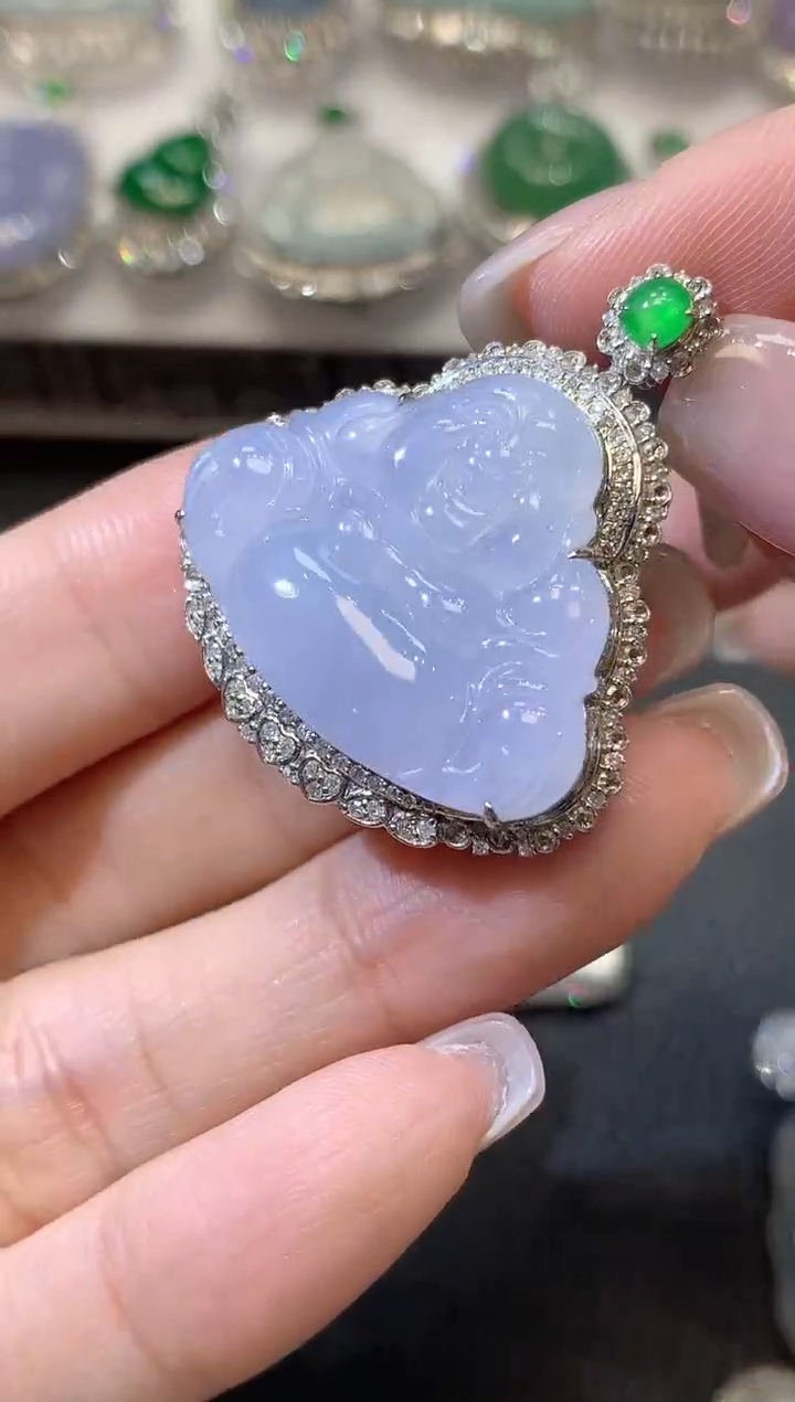 翡翠18K金镶嵌吊坠(不含链)C19 紫货有一定色差