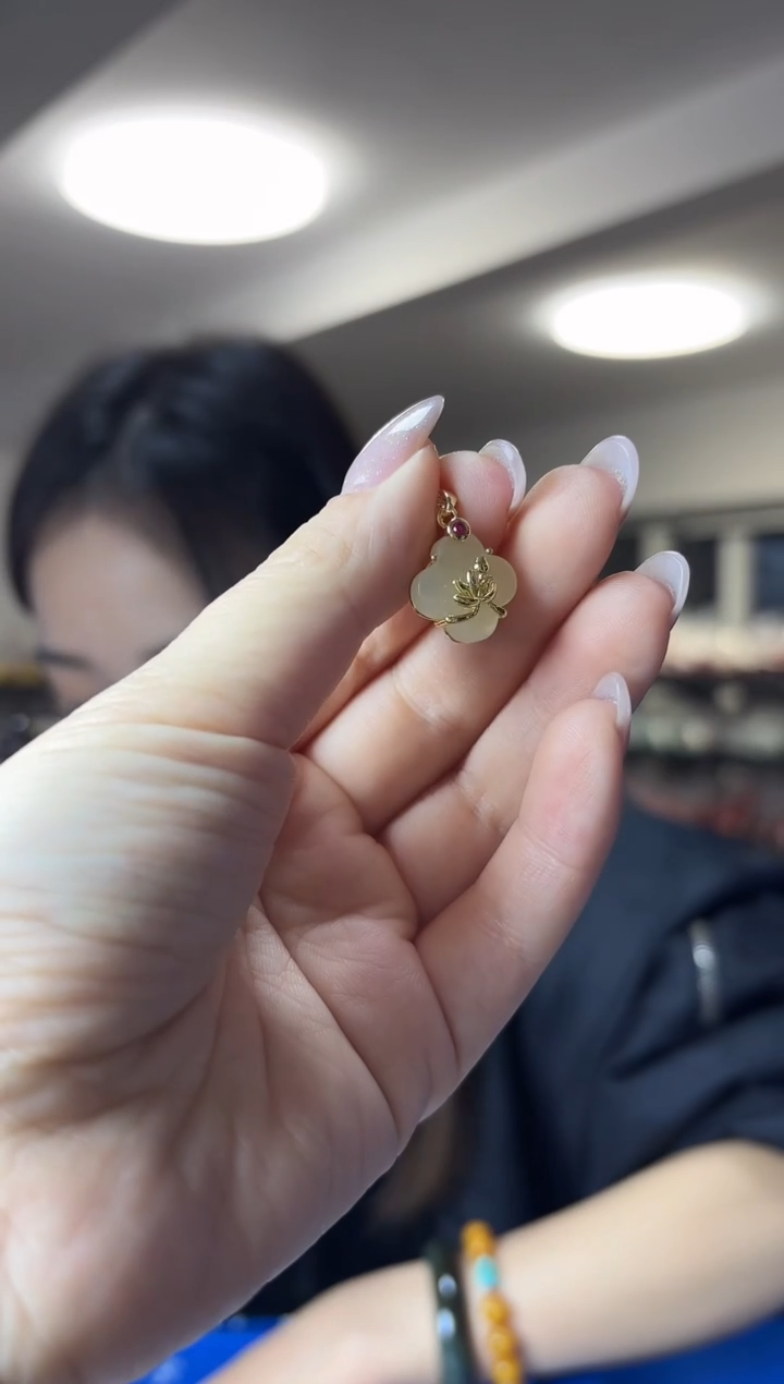 颈饰未镶嵌和田玉（多样性发一件）