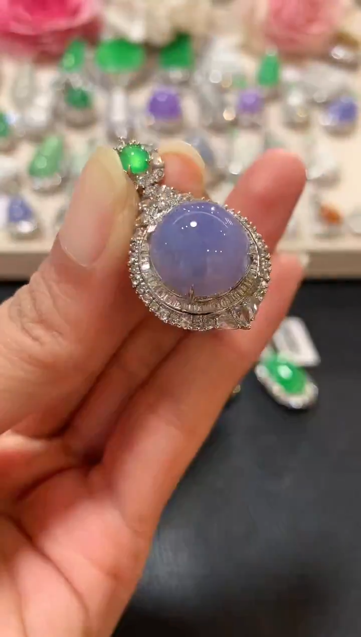 吊坠(不含链)18K金镶嵌翡翠z205紫色有色差