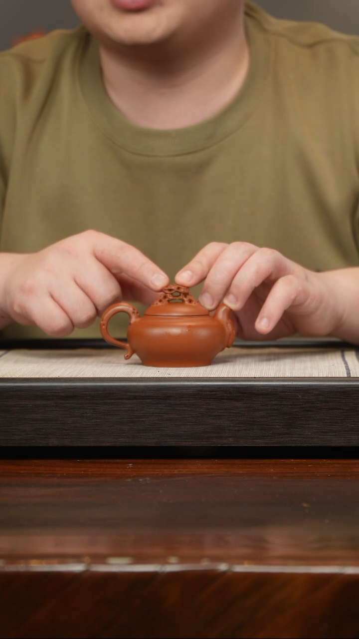 【闪购商品】紫砂茶壶朱泥云根壶