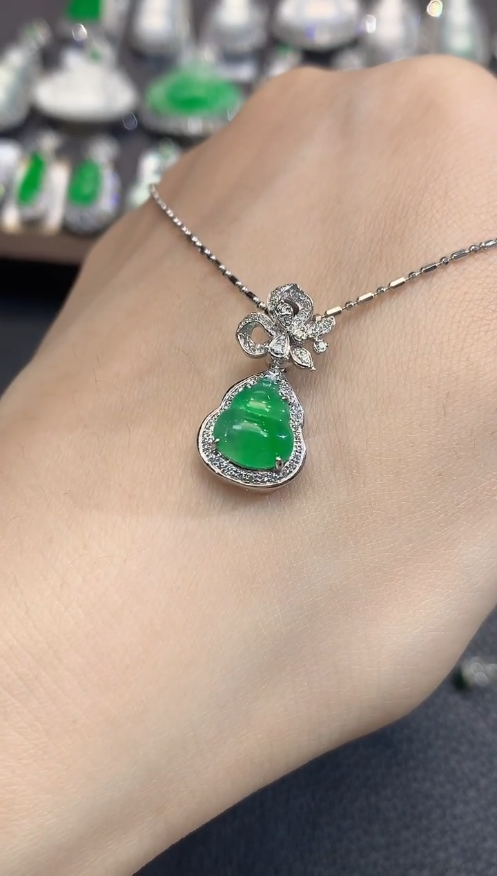 吊坠(不含链)18K金镶嵌翡翠A36翡翠