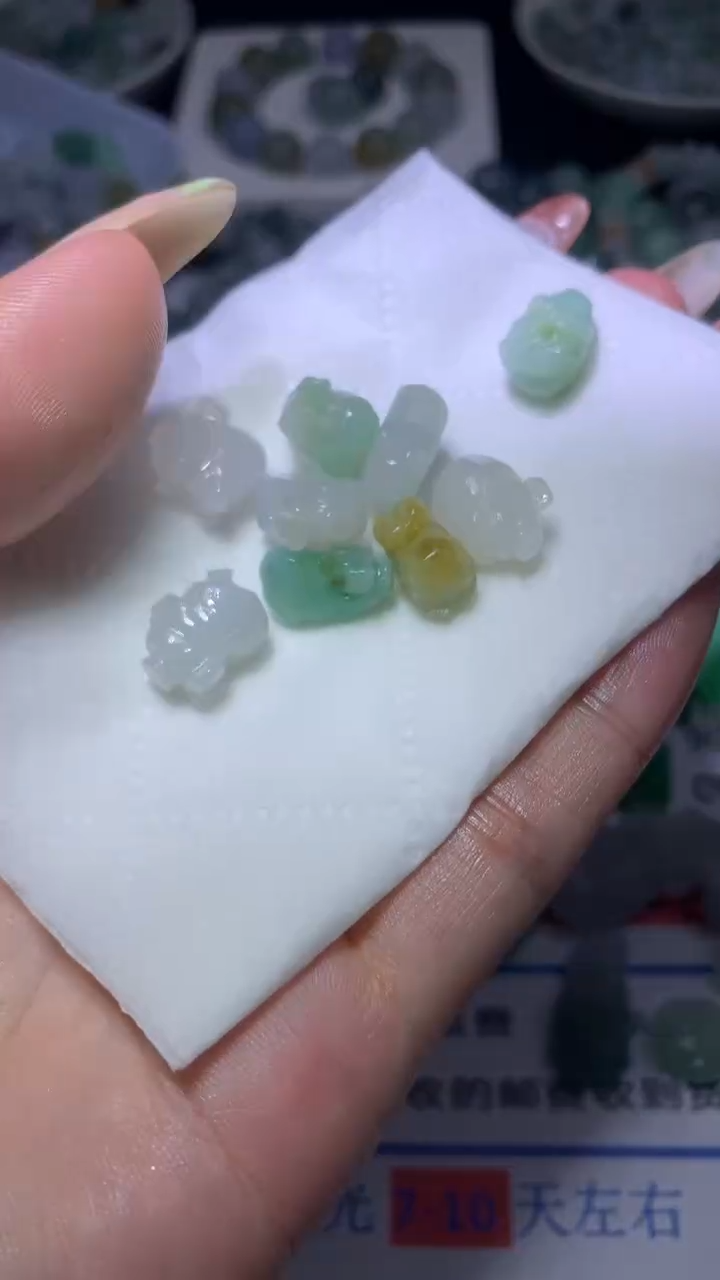 定制翡翠未镶嵌MXX018295