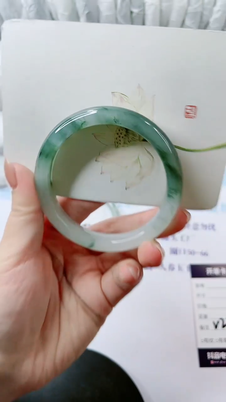 【闪购商品】石英质玉手镯未镶嵌多样性发货V273