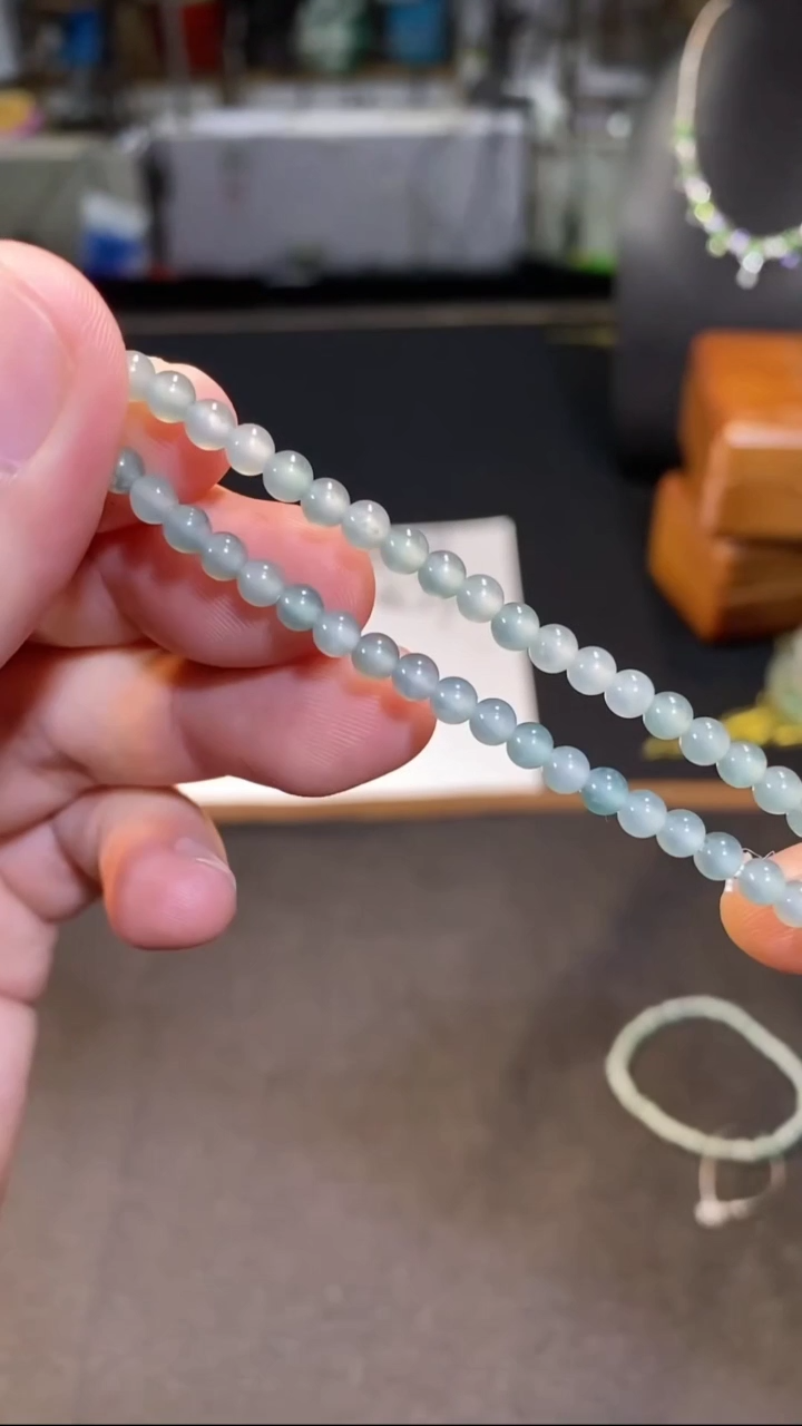 【闪购商品】翡翠手串未镶嵌多样性发货不含链其一