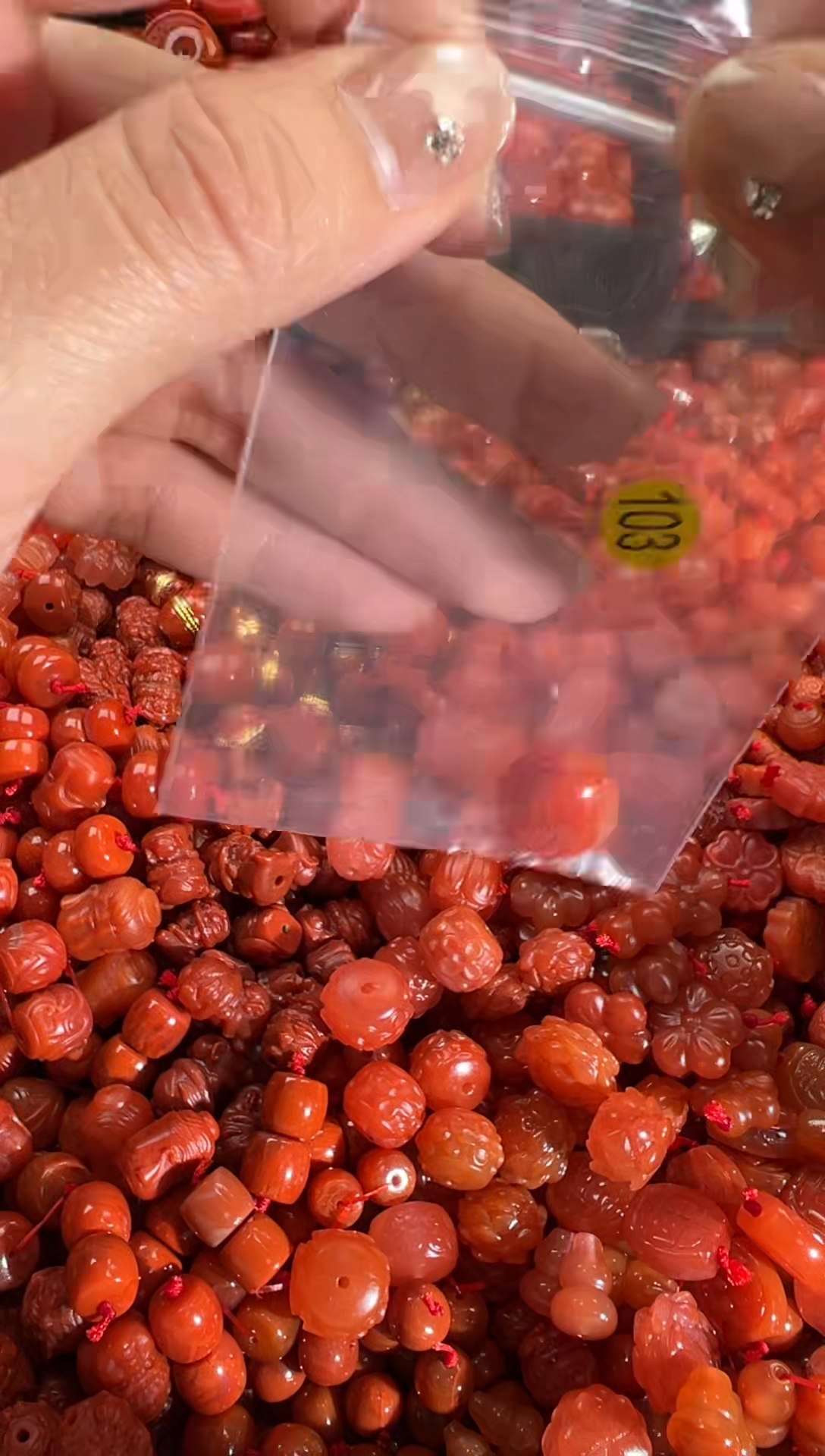 【闪购商品】南红玛瑙颈饰未镶嵌1