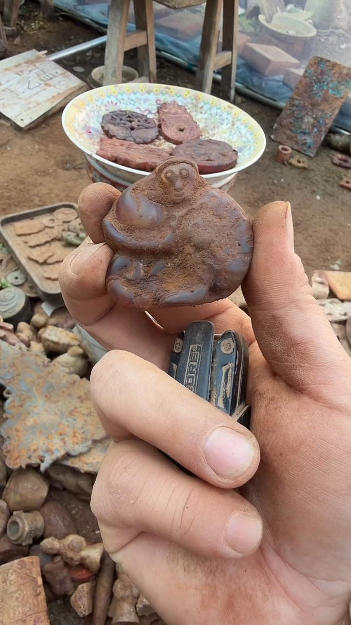 未镶嵌岫岩河磨玉（透闪石质玉）挂件岫岩河磨玉