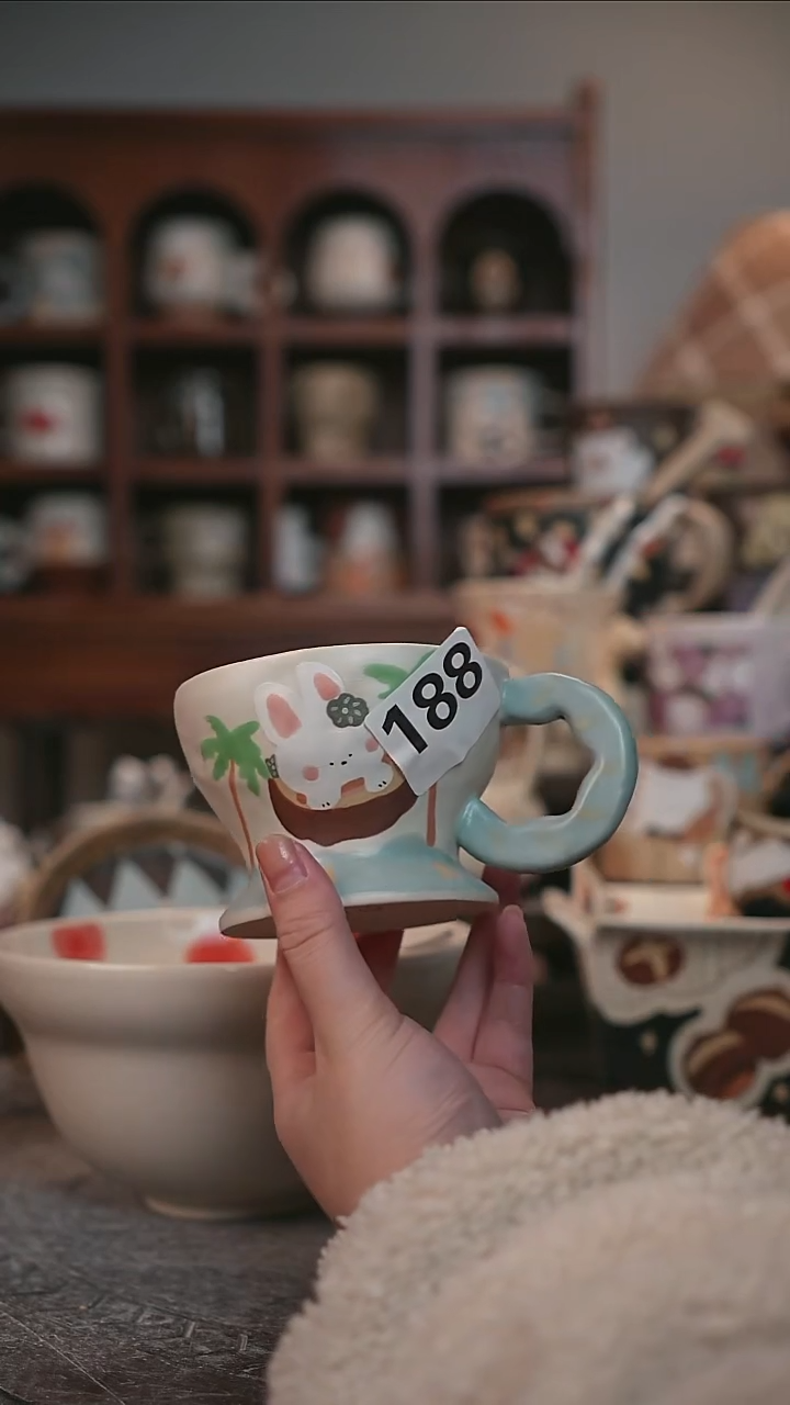 可爱川谷原创陶瓷12.27直播微瑕188
