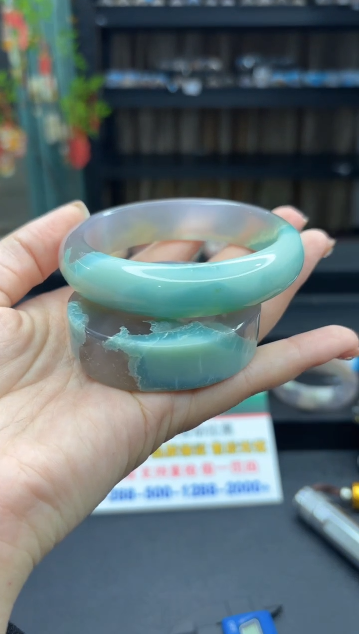 【闪购商品】石英质玉手镯未镶嵌167（63圈赠送镯心）