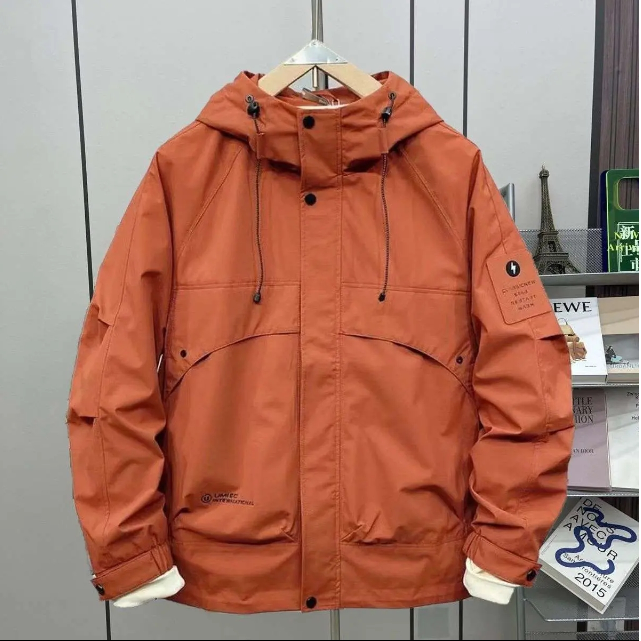 8121 冬季御寒保暖锁温防寒服男士时尚休闲断码剪标厚外套