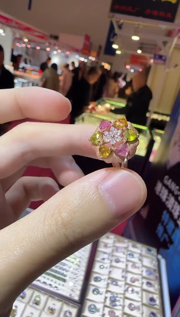 银S925镶嵌戒指碧玺设计款